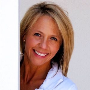 Meet your Posher, Christy